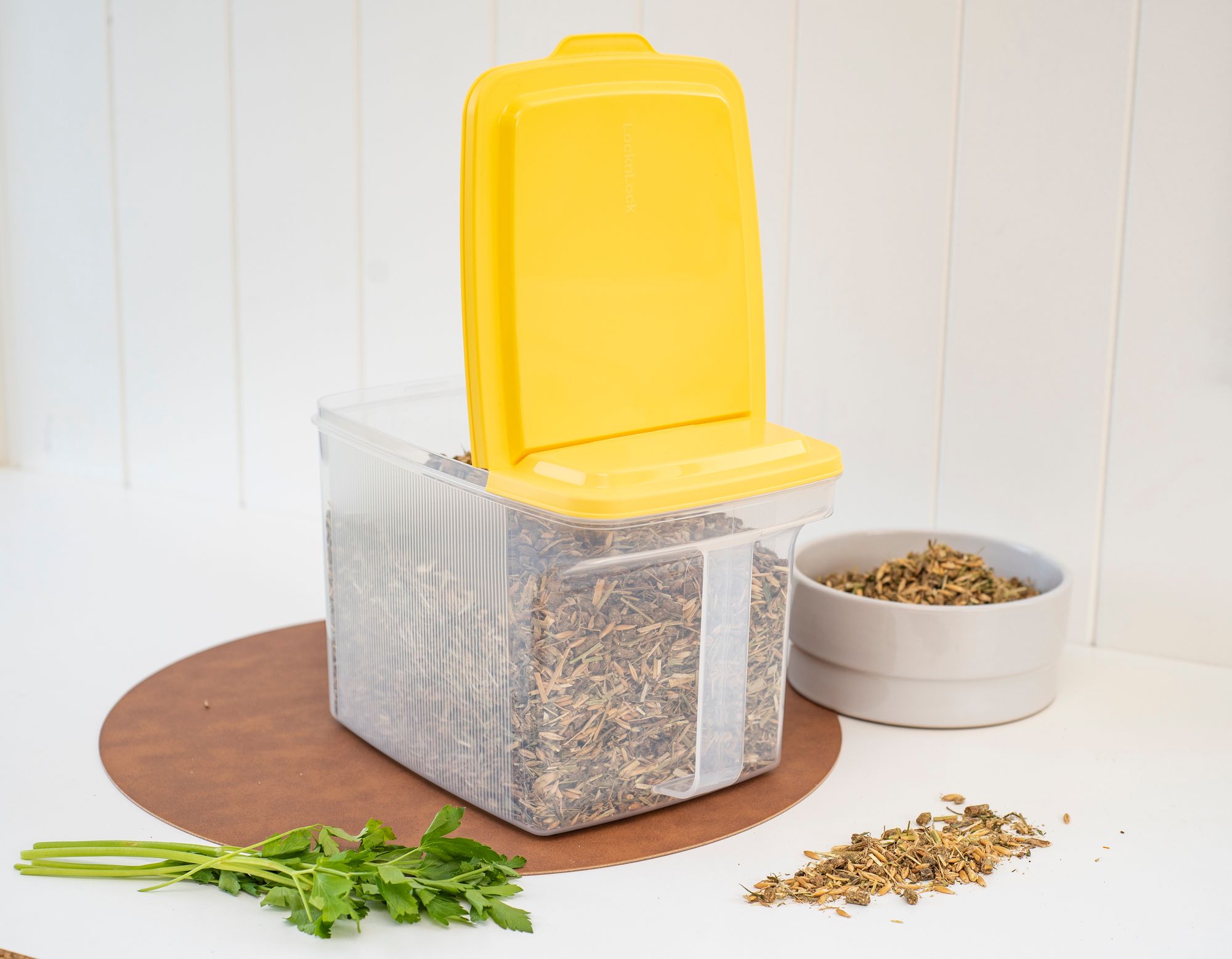 LocknLock Pet Flip Top Storage 5L